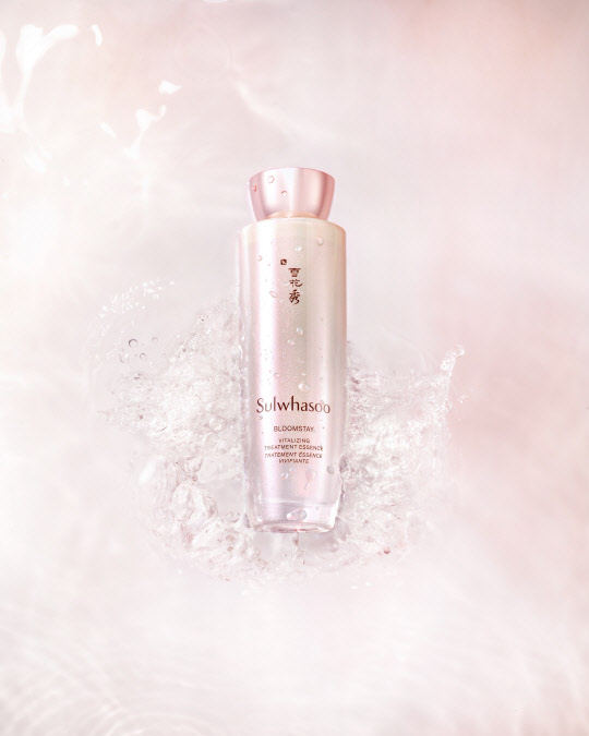 아모레퍼시픽이 설화수 설린워터에센스를 신규 출시했다. <아모레퍼시픽 제공>